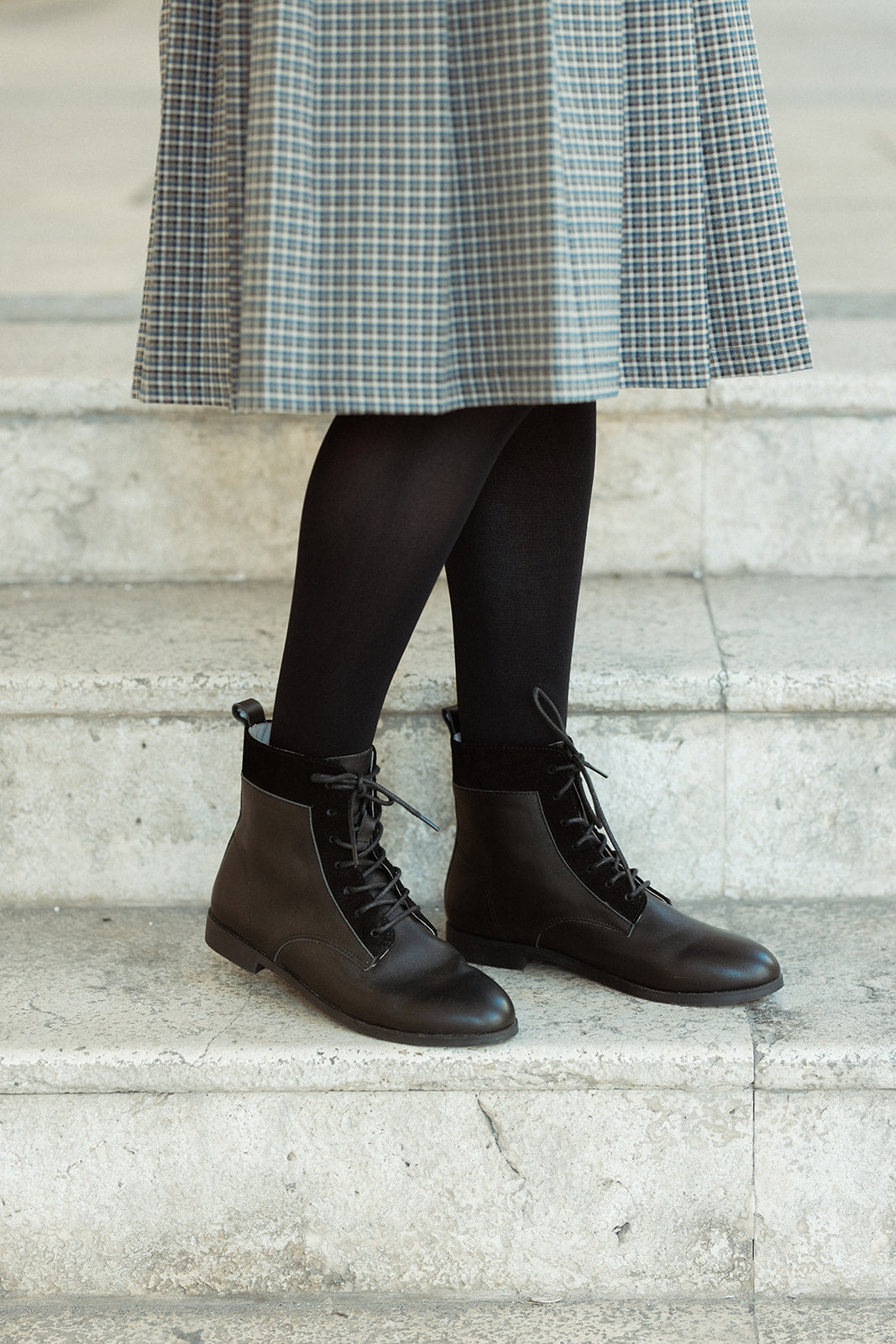 BOOTIES