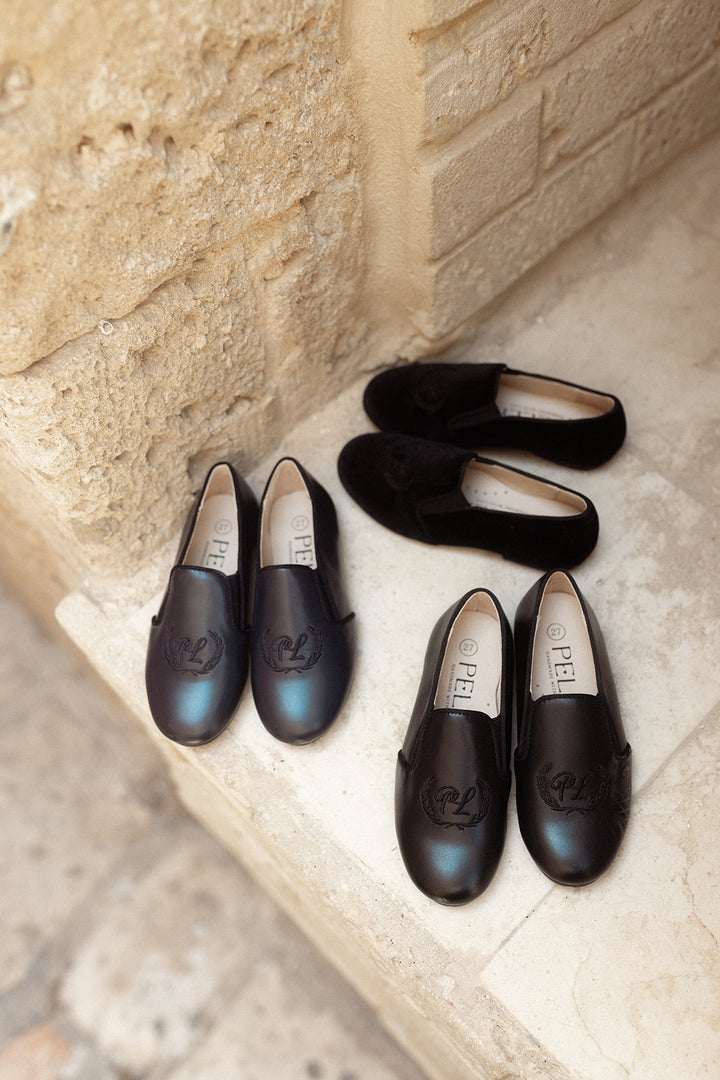 SMOKING SHOES