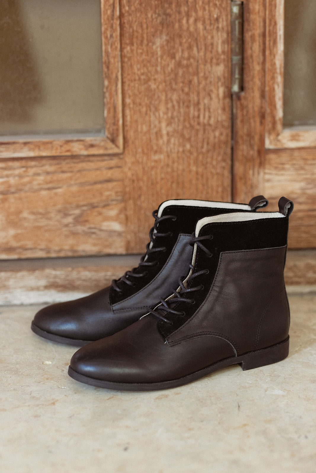 BOOTIES