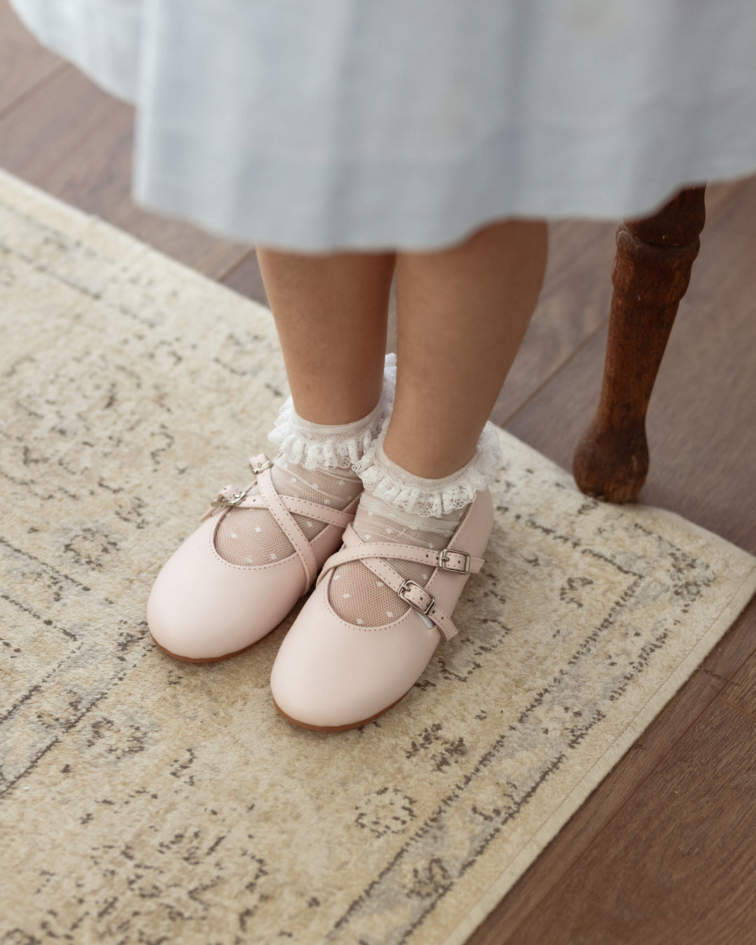 2 CROSS STRAPS WITH BUCKLES