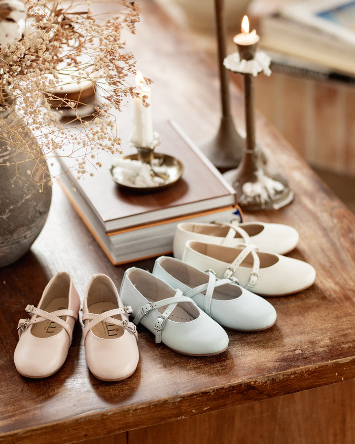 2 CROSS STRAPS WITH BUCKLES