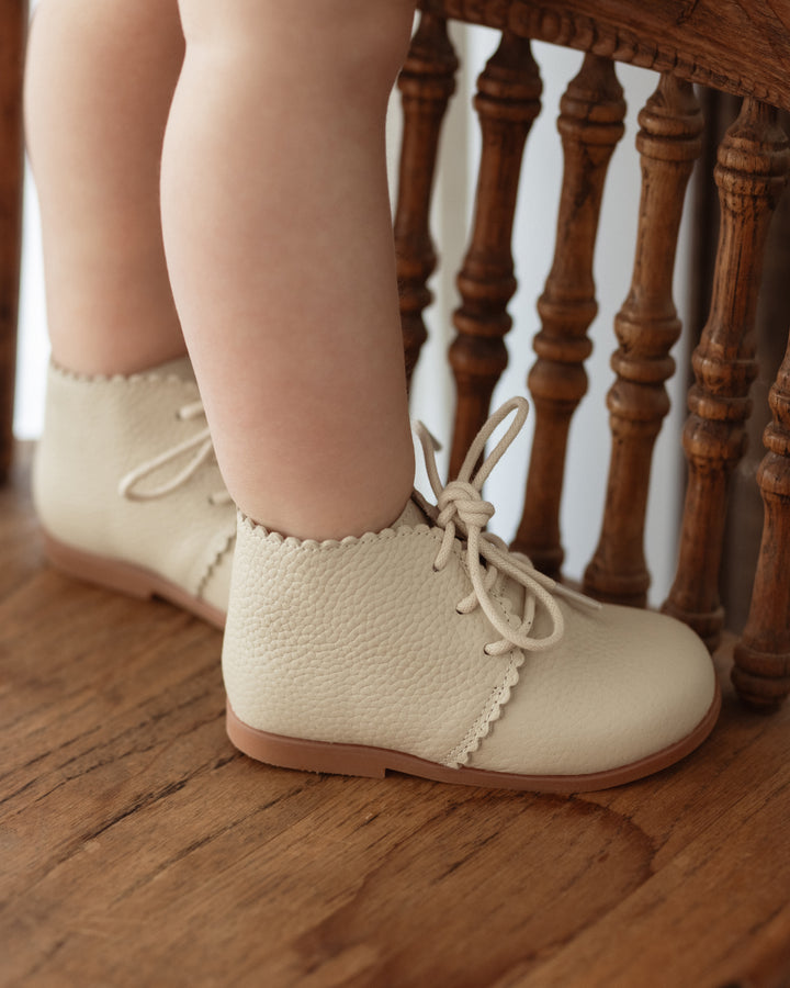 FIRST WALKER WITH LACE