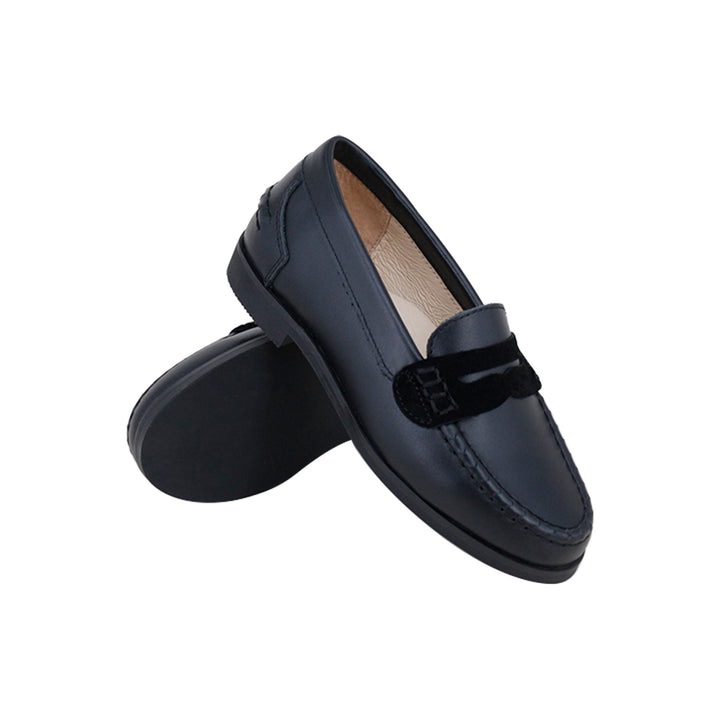 PENNY LOAFER