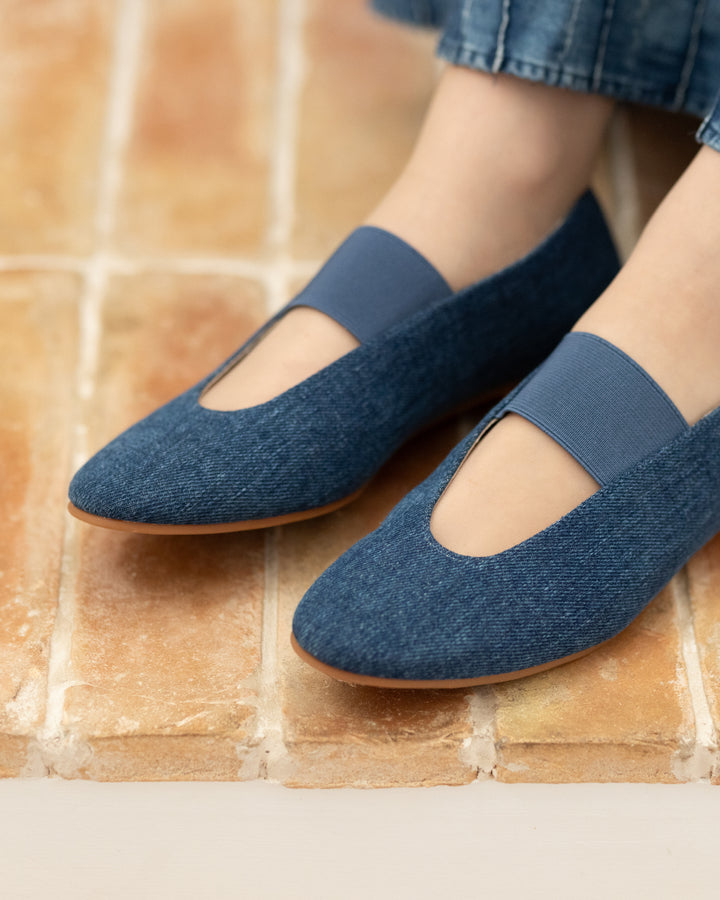 BALLERINA WITH WIDE ELASTIC