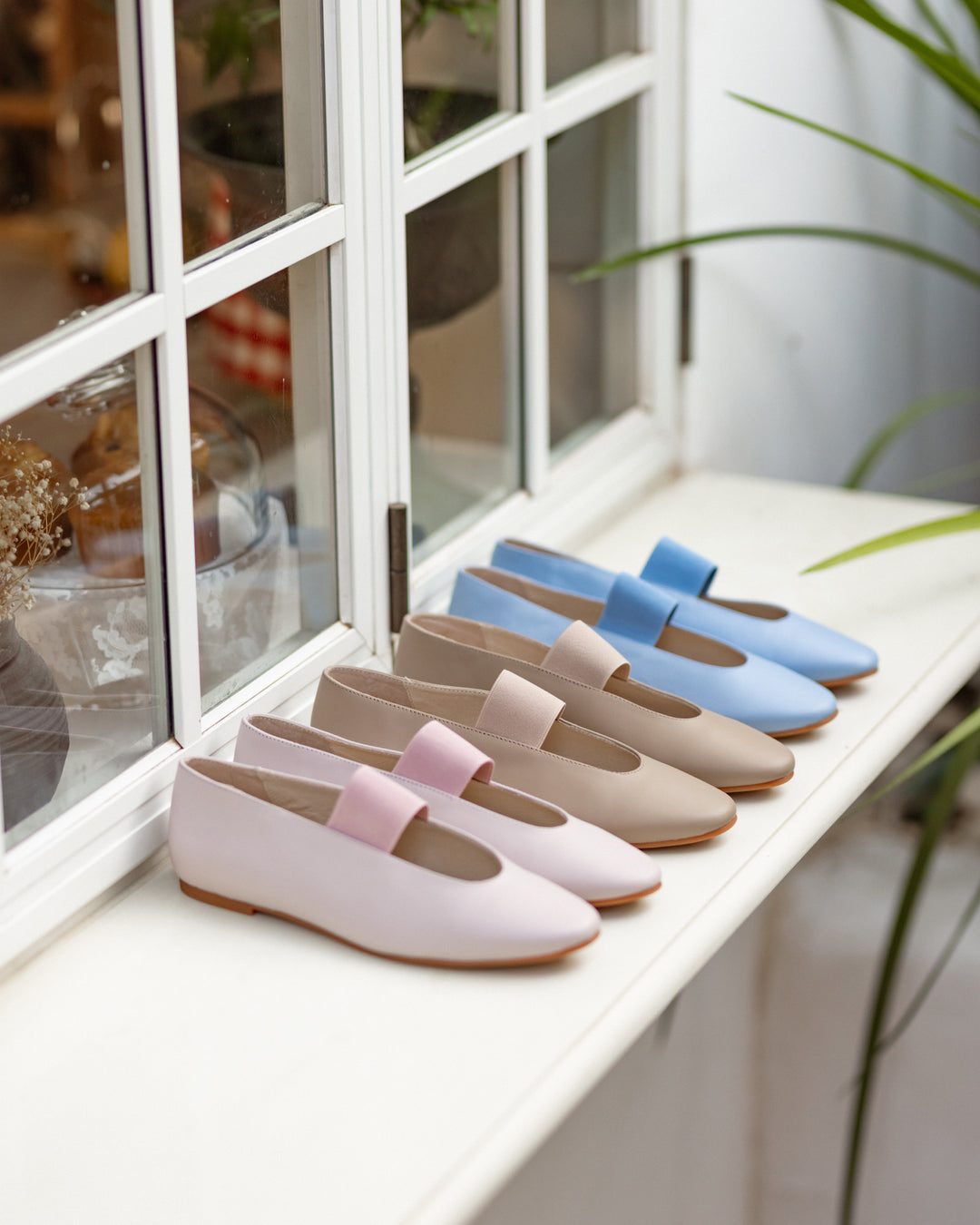 BALLERINA WITH WIDE ELASTIC