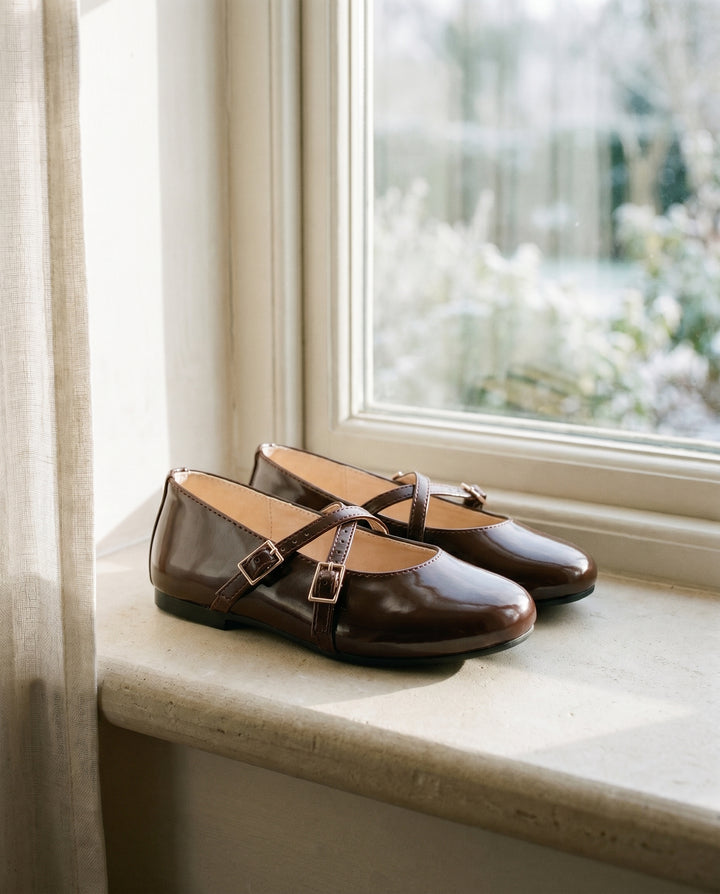 2 CROSS STRAPS WITH BUCKLES