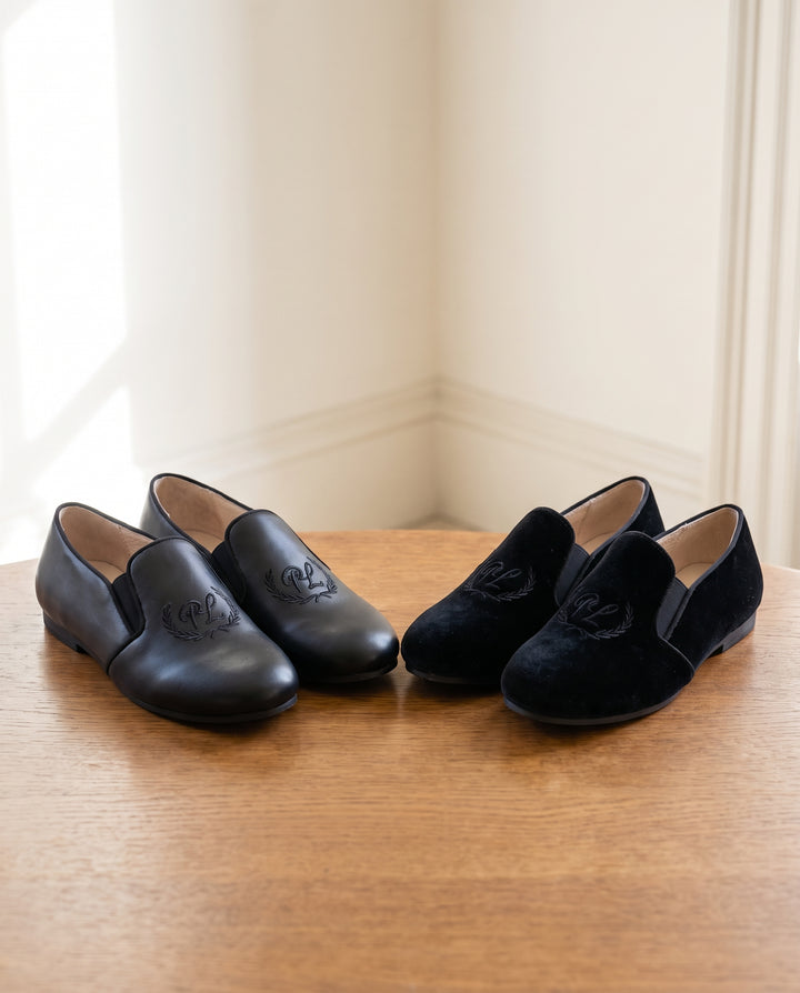SMOKING SHOES