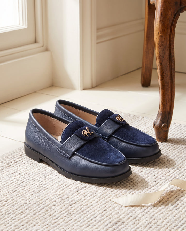 PENNY LOAFER &amp; PIN