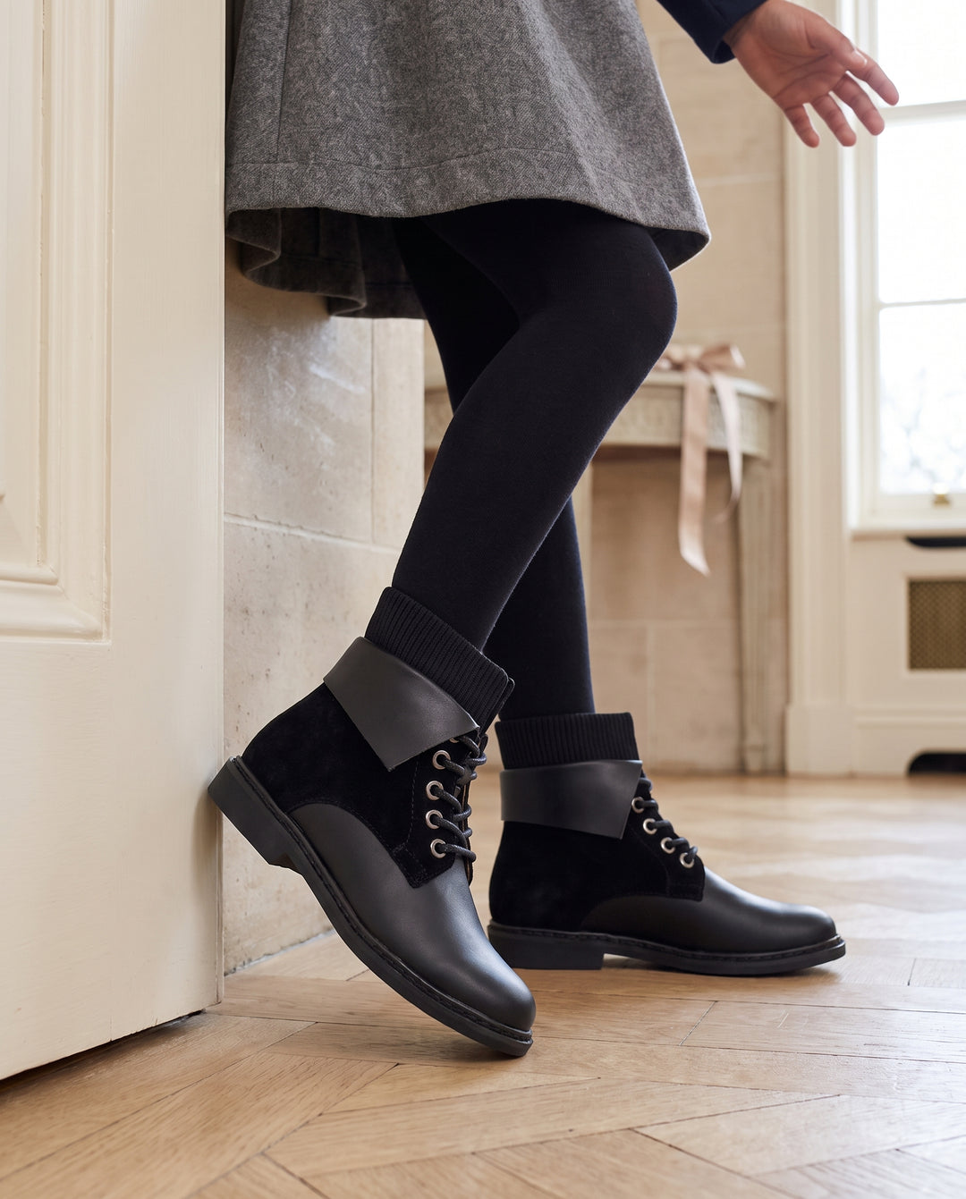 KNIT CUFF  FOLD DETAIL BOOTIES